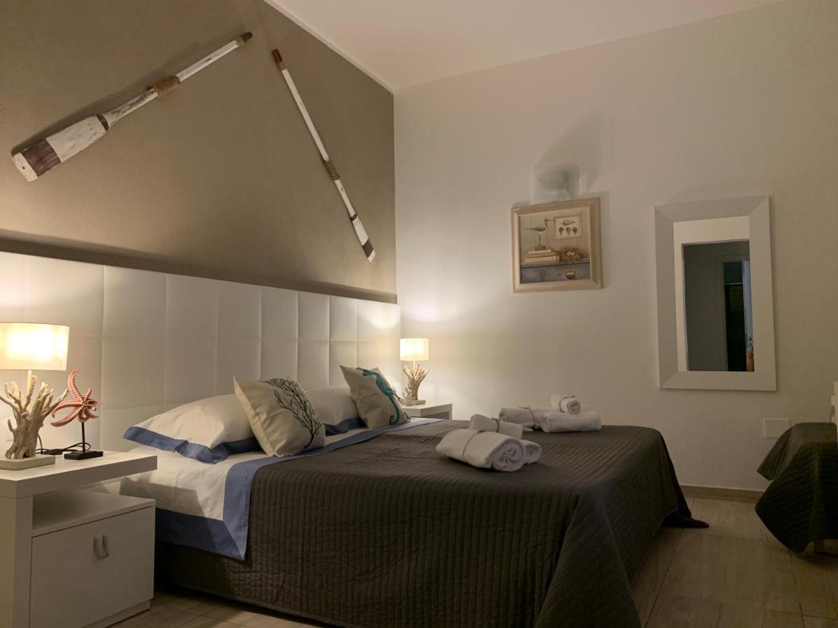 Aquarama Rooms & Apartments Torre Squillace Zewnętrze zdjęcie