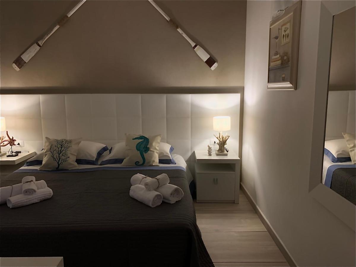 Aquarama Rooms & Apartments Torre Squillace Zewnętrze zdjęcie
