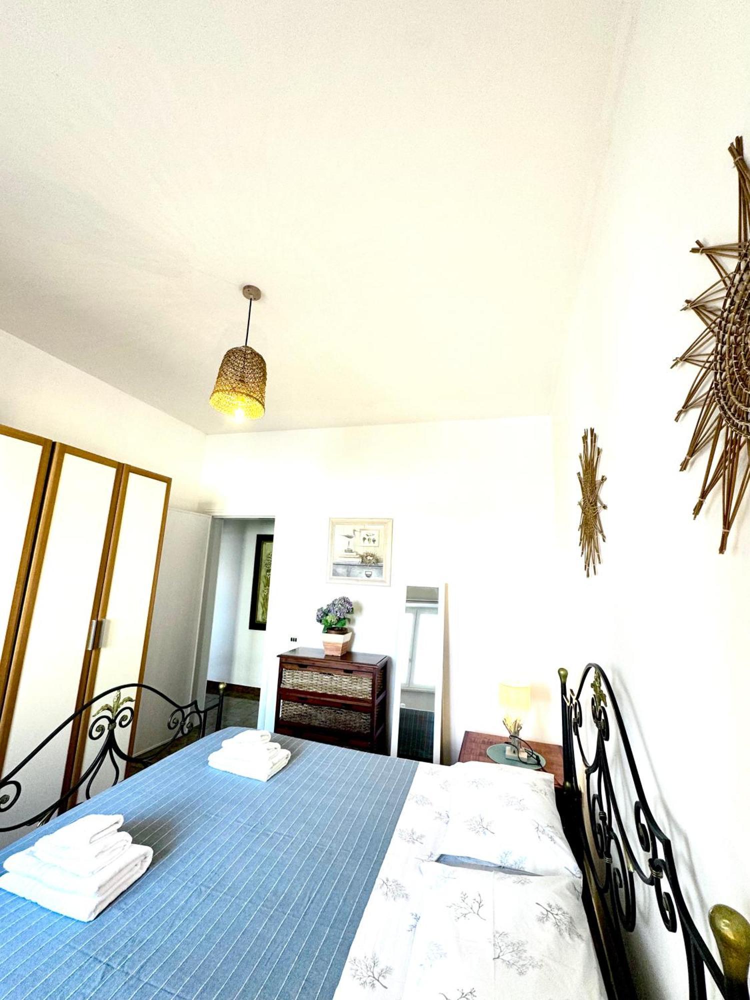 Aquarama Rooms & Apartments Torre Squillace Zewnętrze zdjęcie